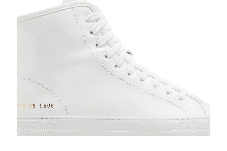 Krossovki-Common-Projects-Wmns-Tournament-High-White-1