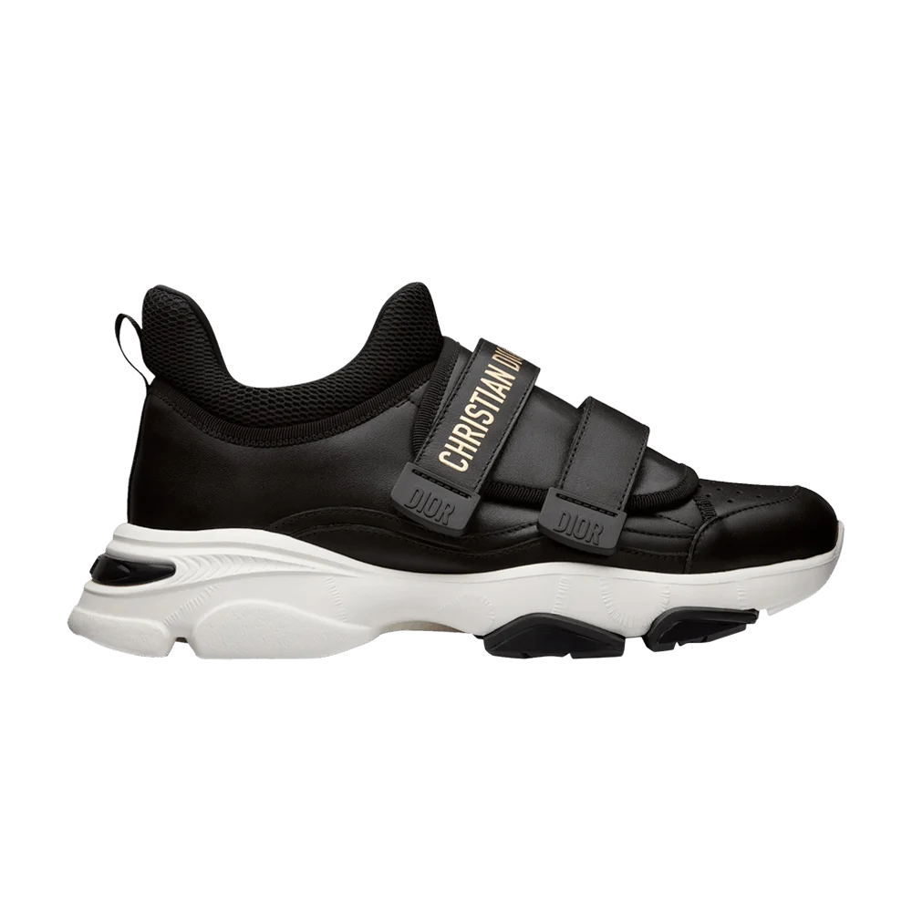 Krossovki-Dior-D-Wander-Sneaker-Black