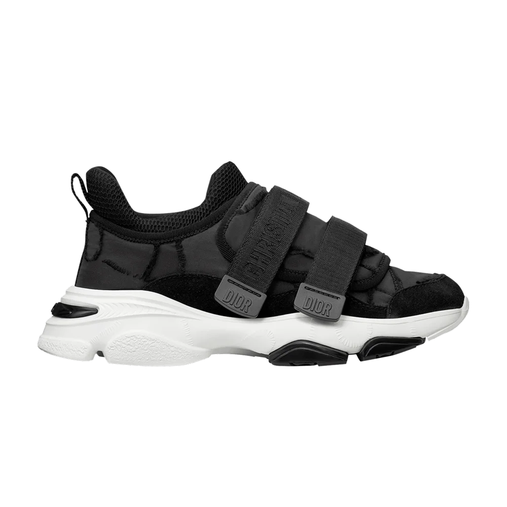 Krossovki-Dior-Wmns-D-Wander-Sneaker-Black