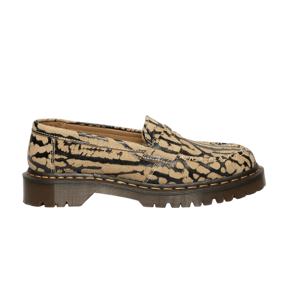 Krossovki-Dr.-Martens-Delapre-Penny-Loafer-Teak-Black