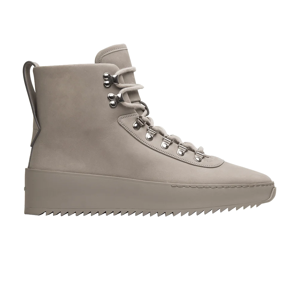 Krossovki-Fear-of-God-Fifth-Collection-Hiking-Sneaker-Perla