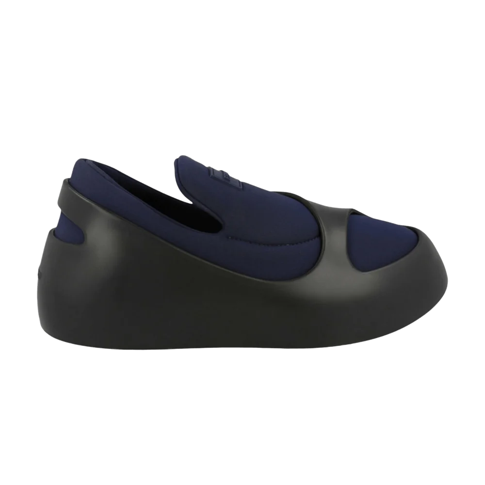 Krossovki-Ferragamo-Lunar-Paneled-Slip-On-Sneaker-Blue