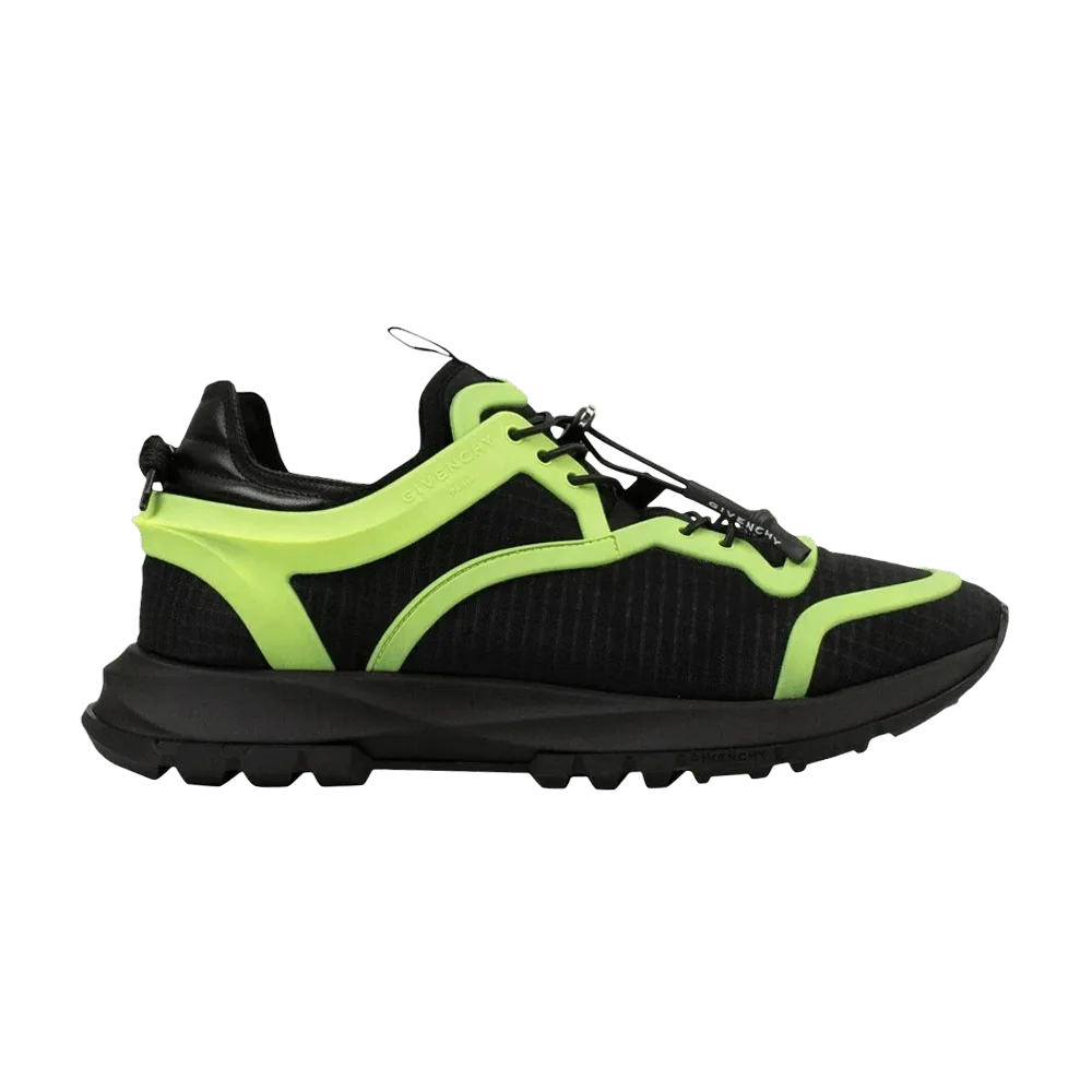 Krossovki-Givenchy-Spectre-Runner-Black-Yellow