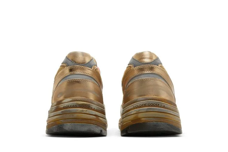 Krossovki-Golden-Goose-Dad-Star-Gold-5