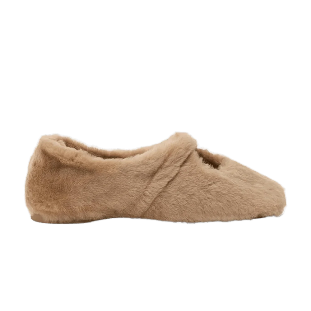 Krossovki-Loewe-Wmns-Shearling-Pebble-Soft-Ballerina-Shoe-Oak
