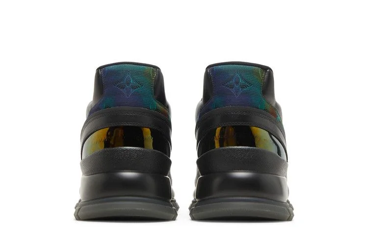 Krossovki-Louis-Vuitton-Trail-2054-Sneaker-Black-Iridescent-5