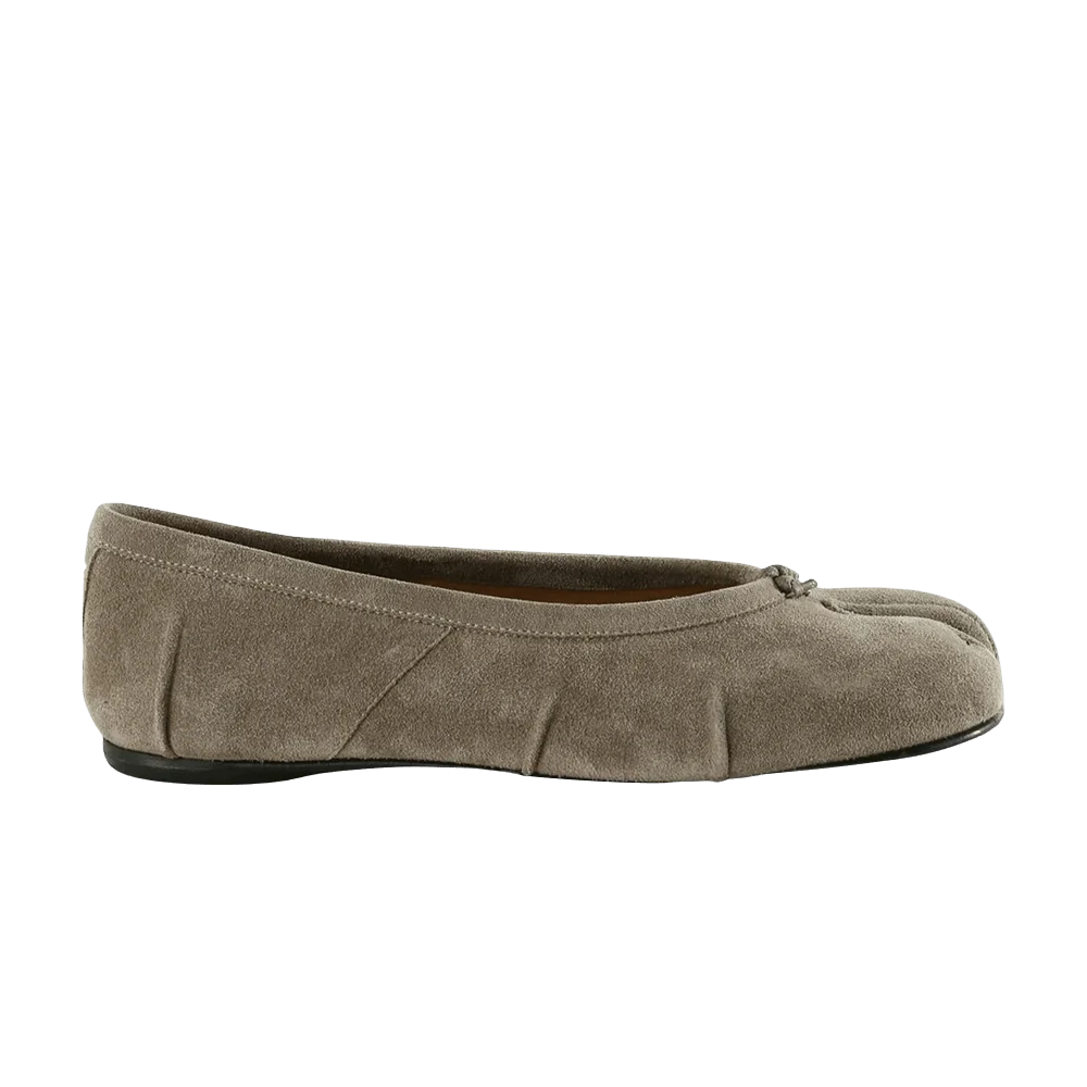 Krossovki-Maison-Margiela-Wmns-Tabi-Ballerina-New-Flat-Taupe