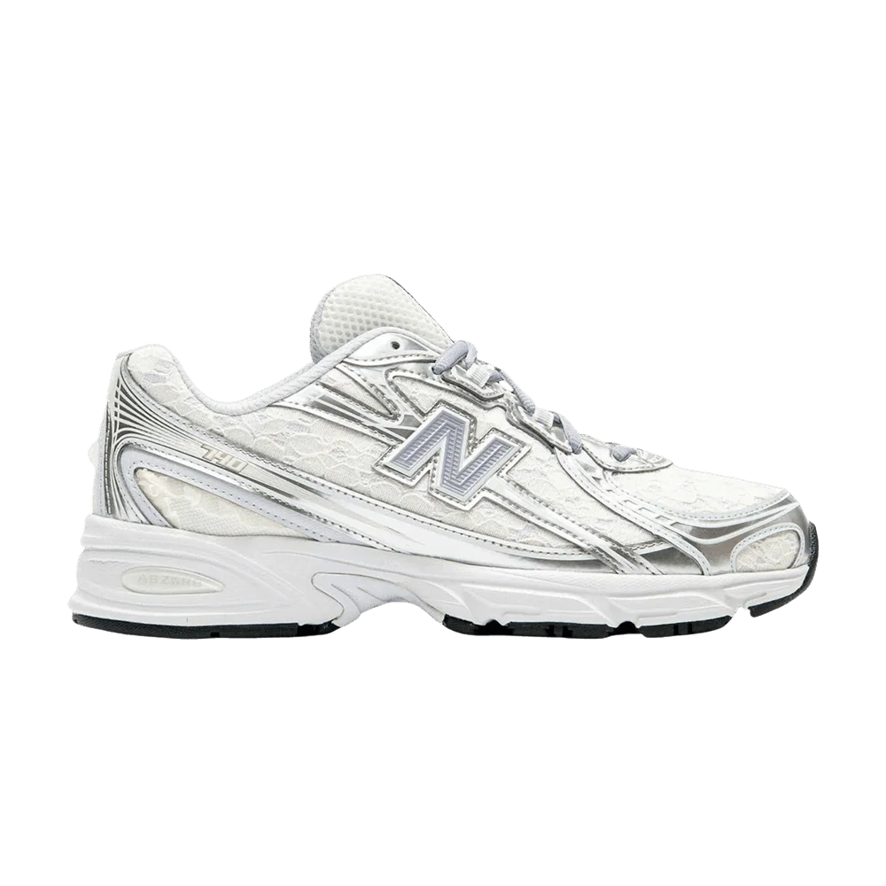 Krossovki-New-Balance-740-Linen-Silver-Metallic