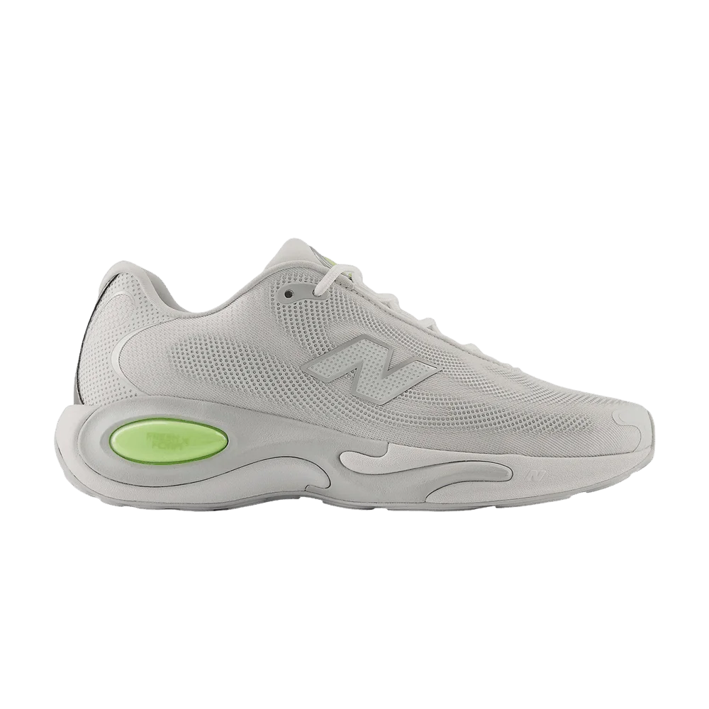 Krossovki-New-Balance-AC-Runner-White-Afterglow