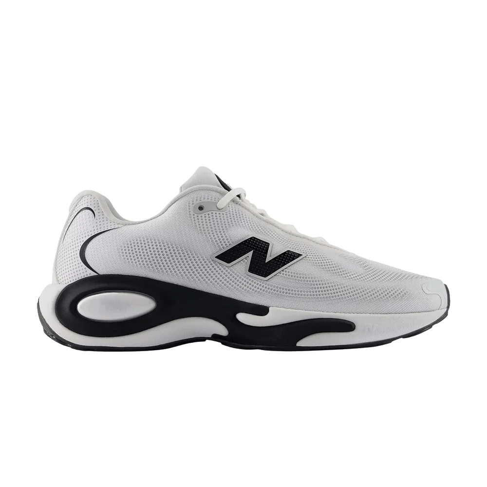 Krossovki-New-Balance-AC-Runner-White-Black
