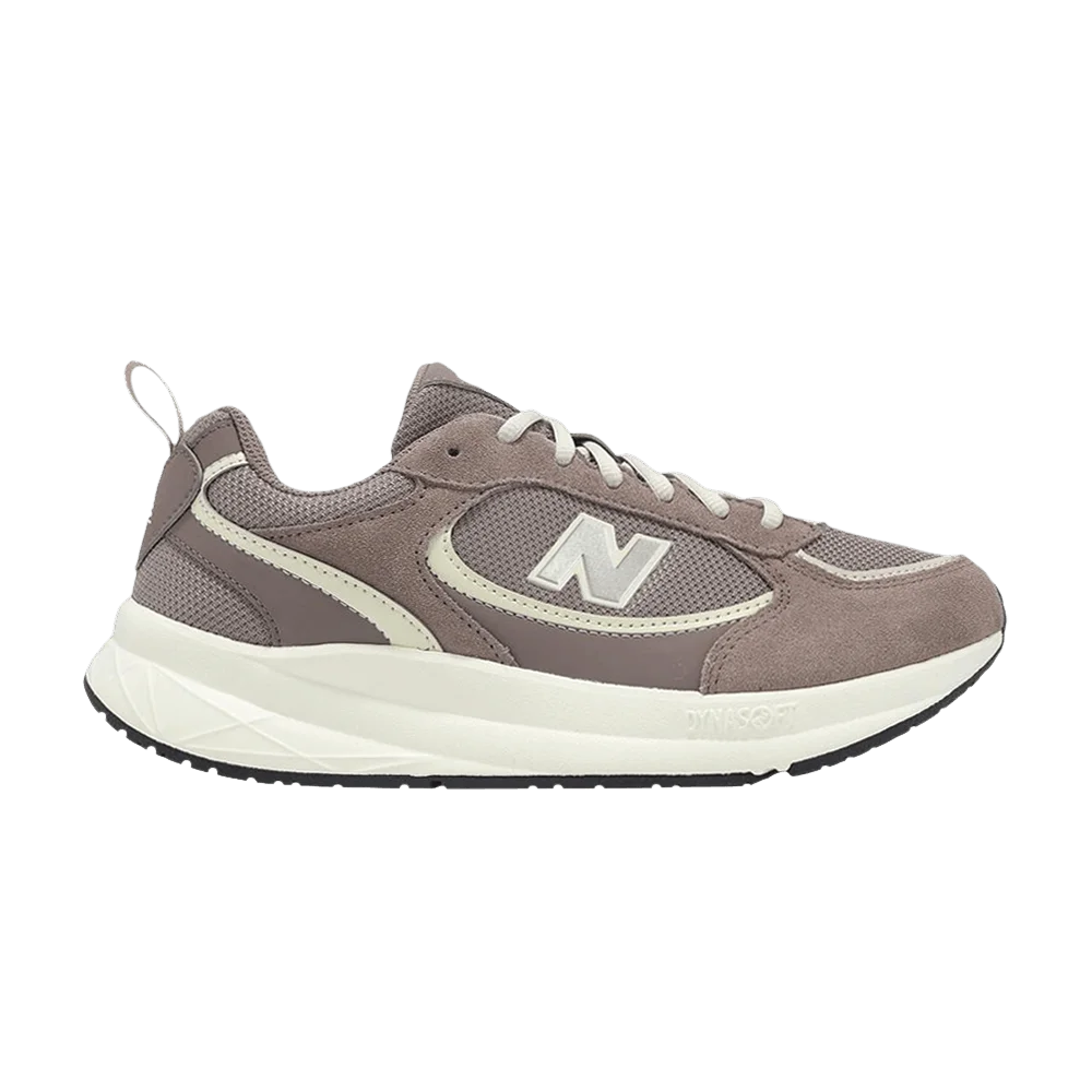 Krossovki-New-Balance-DynaSoft-UA950-V1-2E-Wide-Brown-Beige