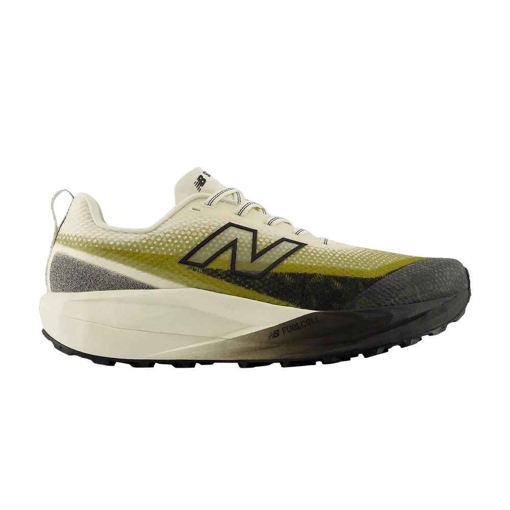 Кроссовки New Balance Fuelcell Supercomp V2 'Angora'