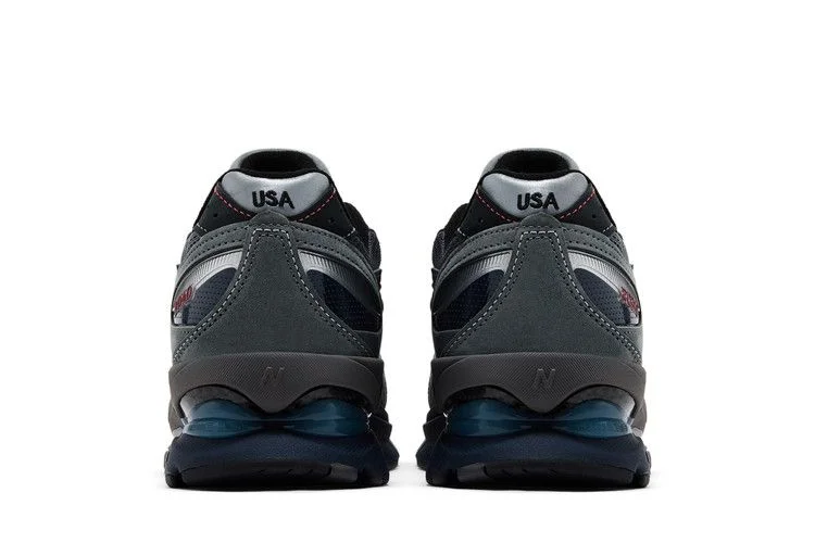 Krossovki-New-Balance-Made-in-USA-2040v5-Grey-Blue-5