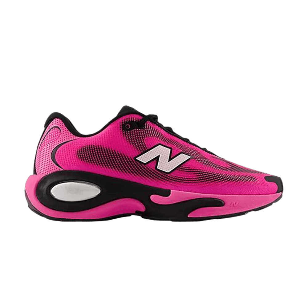 Krossovki-New-Balance-Wmns-AC-Runner-Pink-Heat-Black