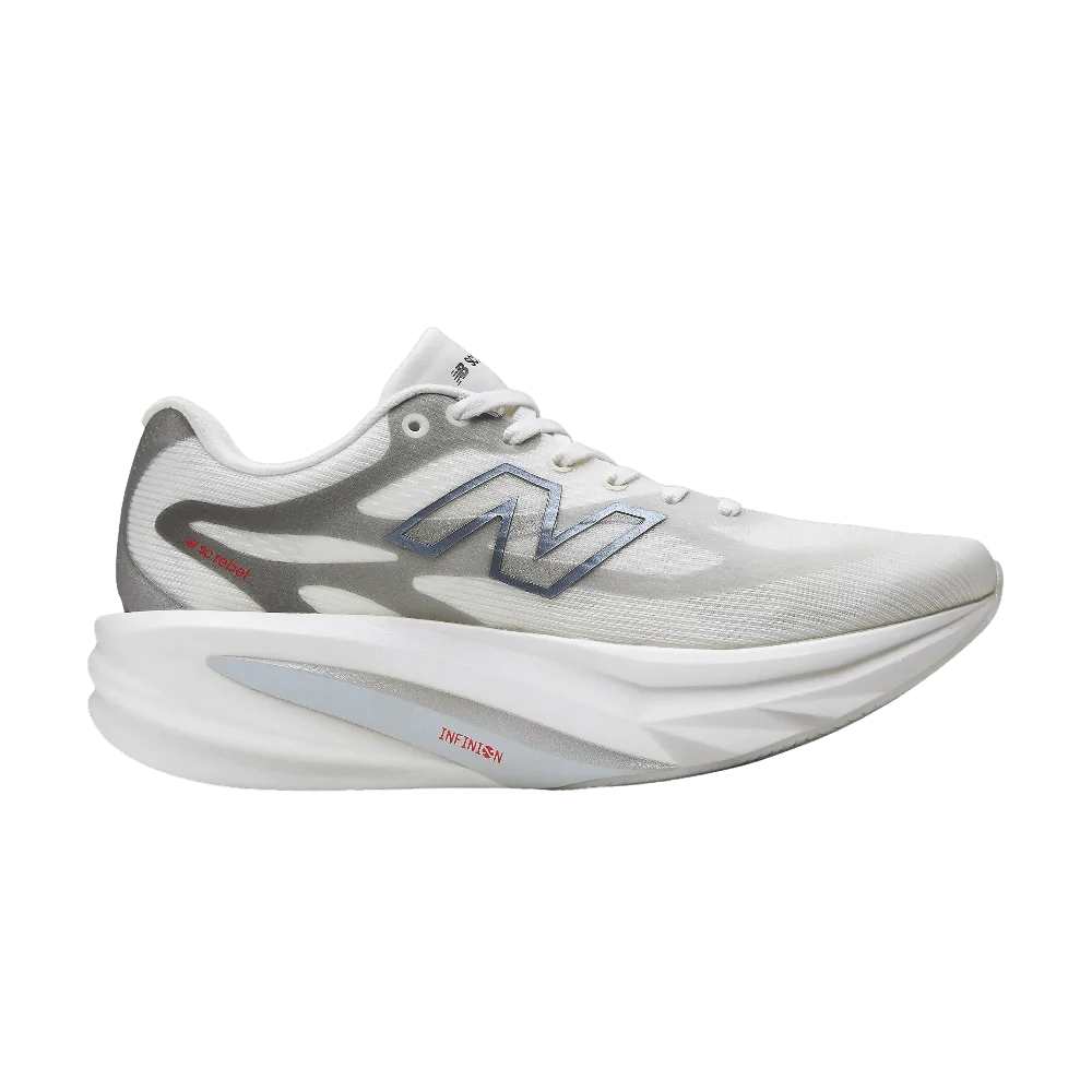 Krossovki-New-Balance-Wmns-Supercomp-Rebel-Sea-Salt