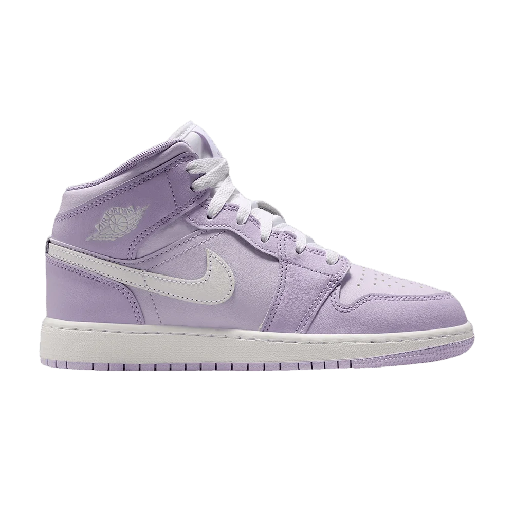 Krossovki-Nike-Air-Jordan-1-Mid-GS-Violet-Mist