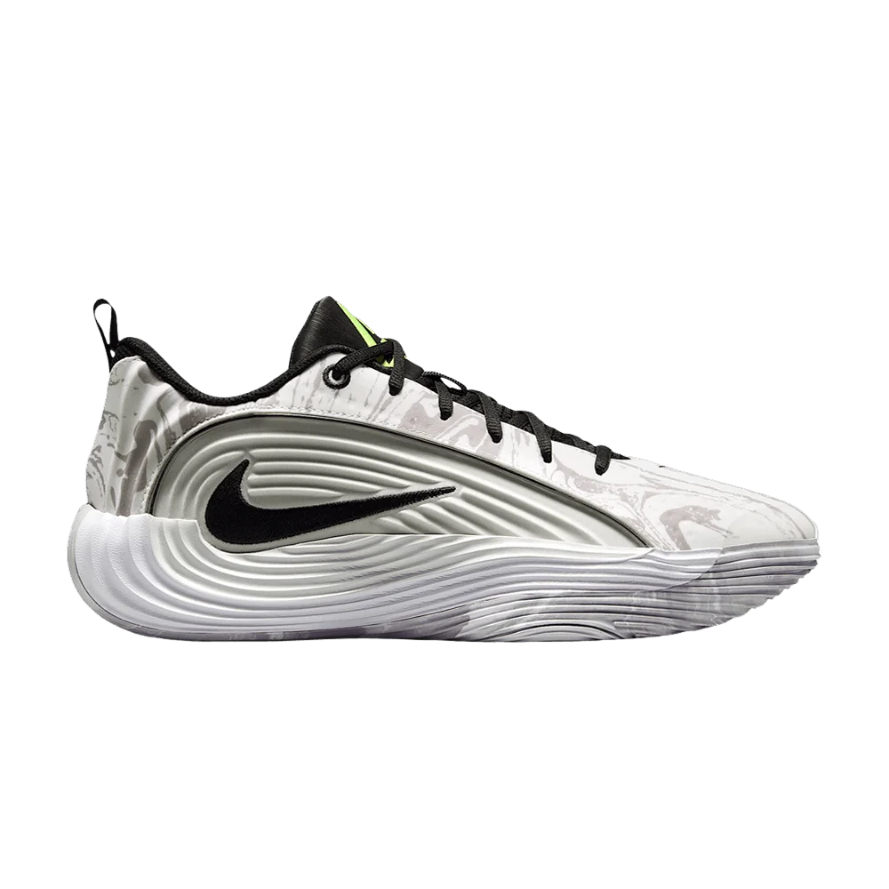 Krossovki-Nike-Giannis-Immortality-5-White-Off-White-Light-Smoke-Grey-Metallic-Silver