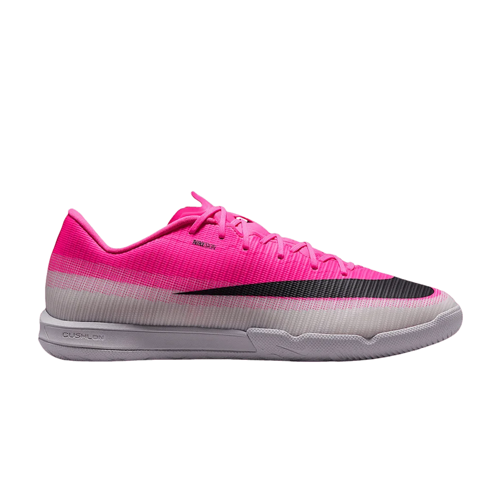 Krossovki-Nike-Mercurial-Vapor-17-Academy-IC-Multi-Color