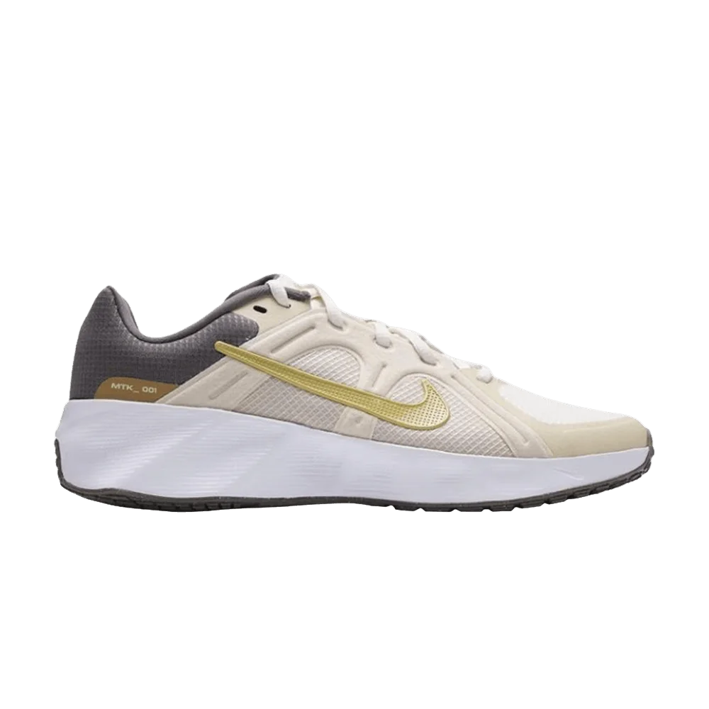 Krossovki-Nike-Metro-Tek-Ecru