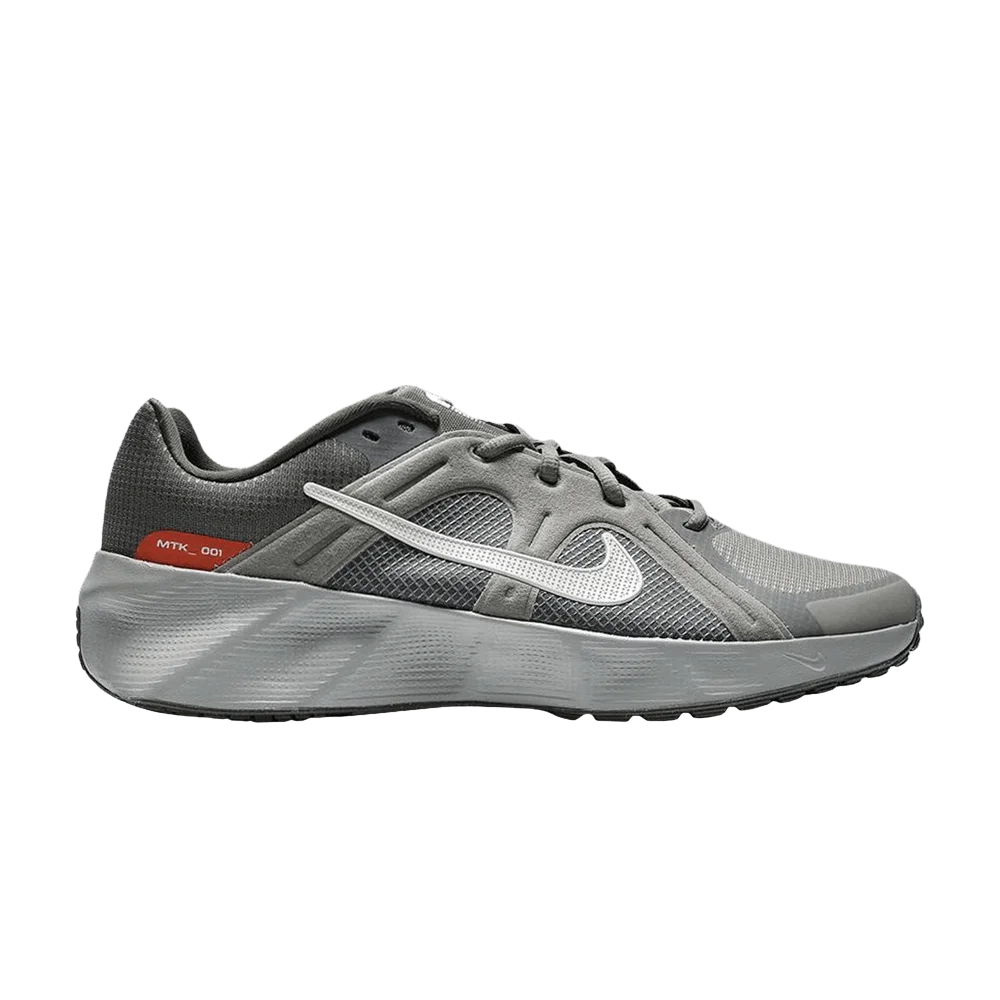 Krossovki-Nike-Metro-Tek-Grey