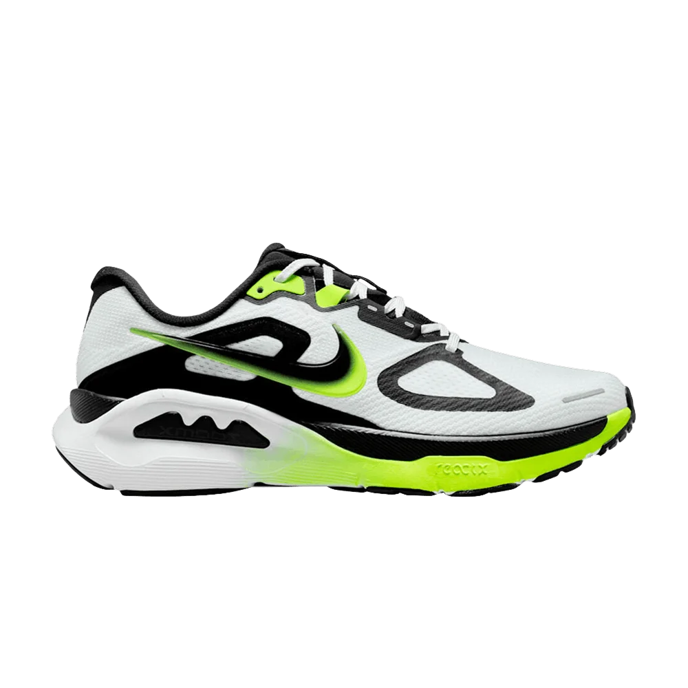 Krossovki-Nike-Structure-Plus-Road-White-Volt-Black