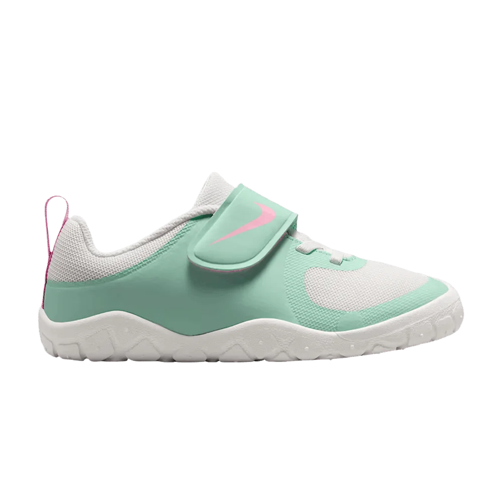 Krossovki-Nike-Swoosh-1-Essential-PS-Sail-White-Arctic-Green-Mountain-White-Rise-Pink