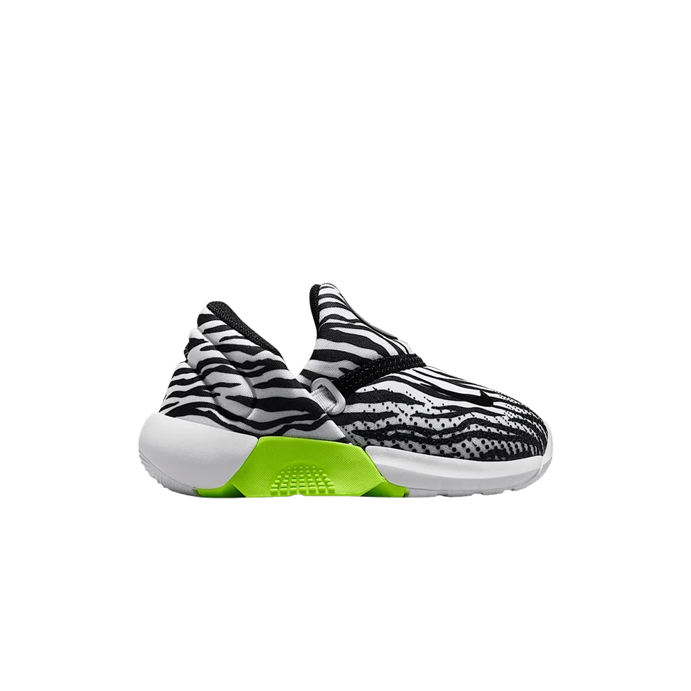 Krossovki-Nike-Swoosh-Go-TD-White-Volt