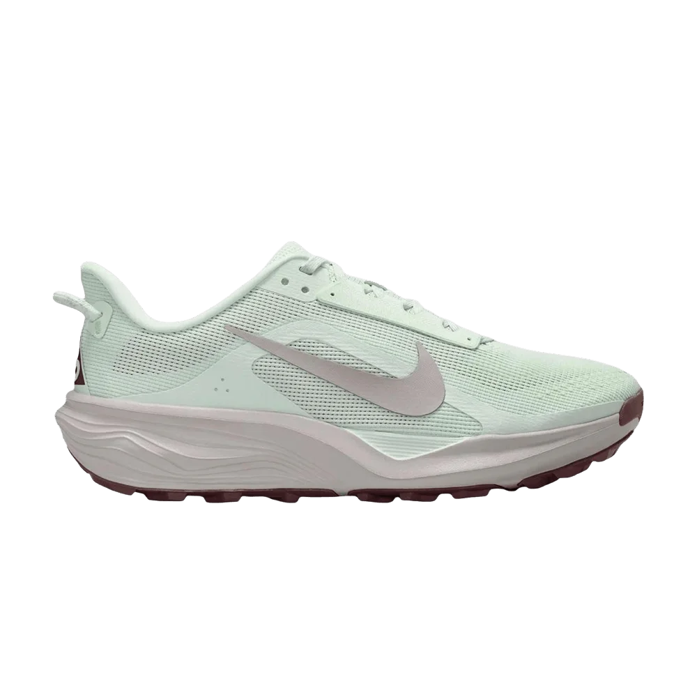 Krossovki-Nike-Wmns-ACG-Pegasus-Trail-Light-Green