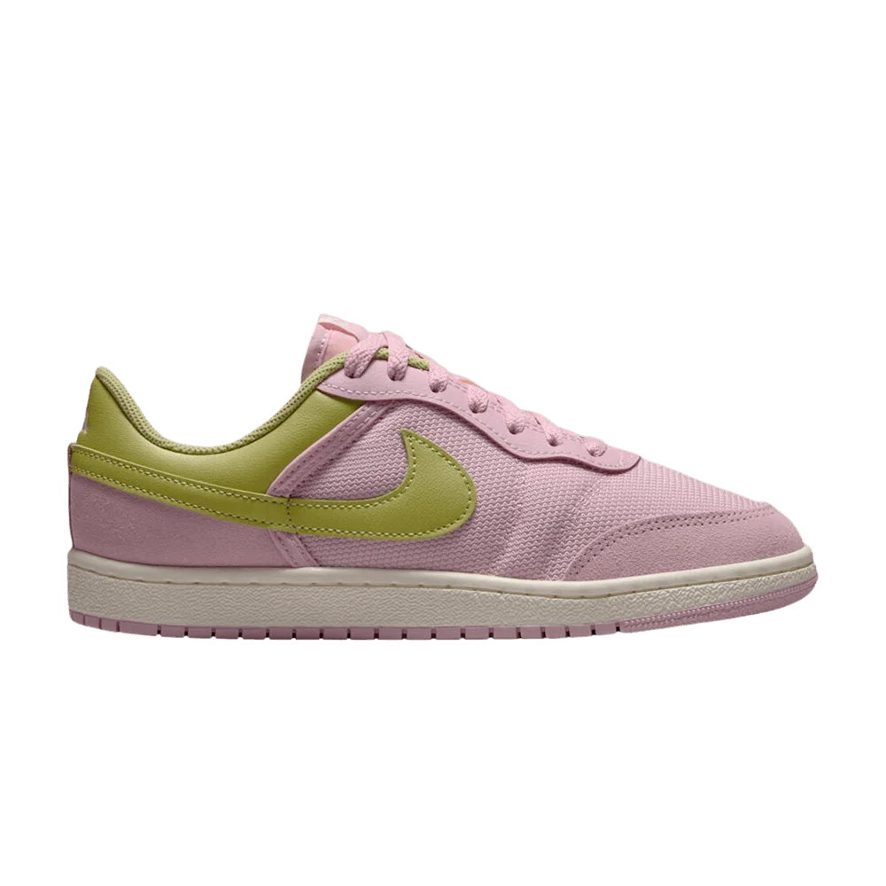 Krossovki-Nike-Wmns-Air-Jordan-1-Low-Iced-Carmine
