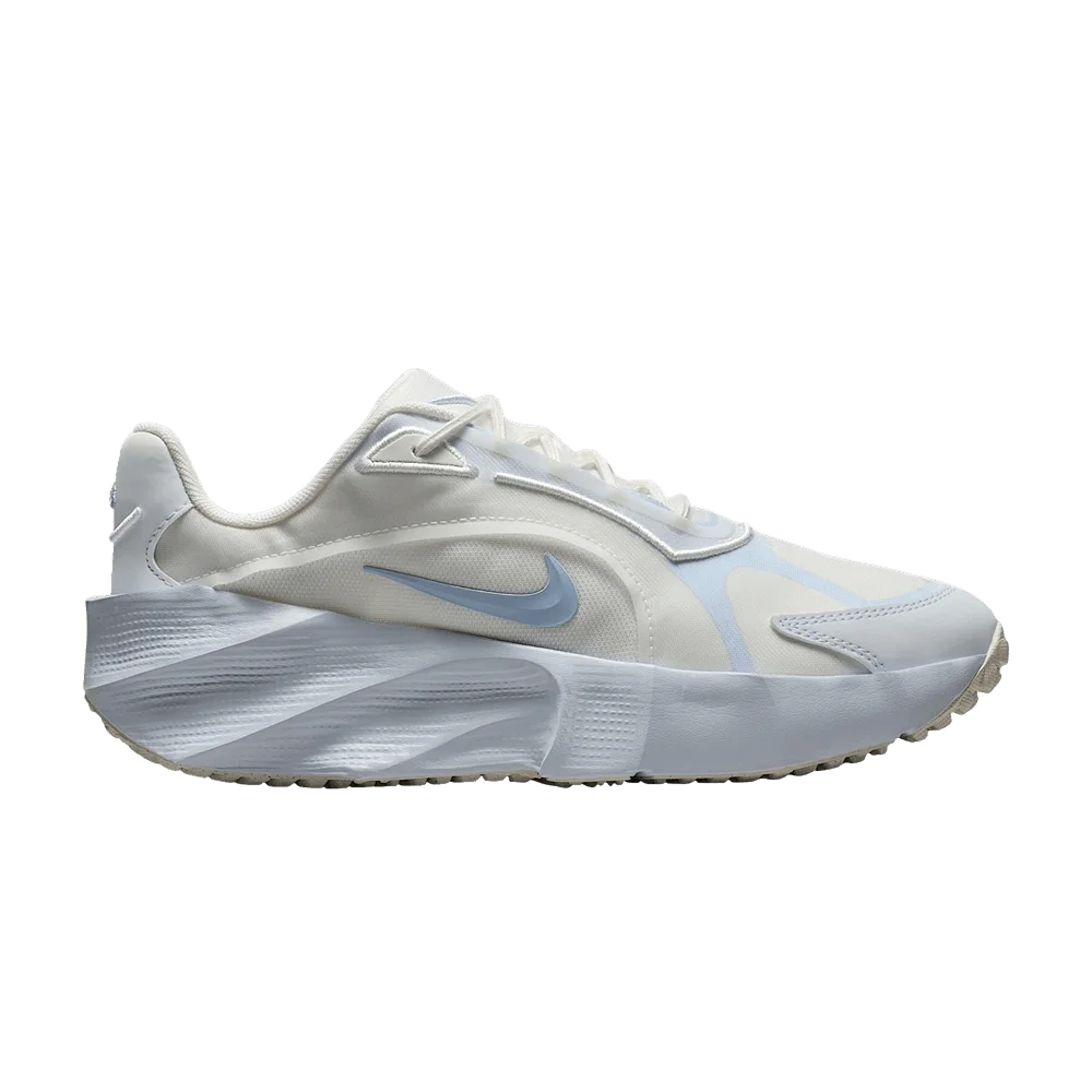 Krossovki-Nike-Wmns-Aura-Edge-Summit-White