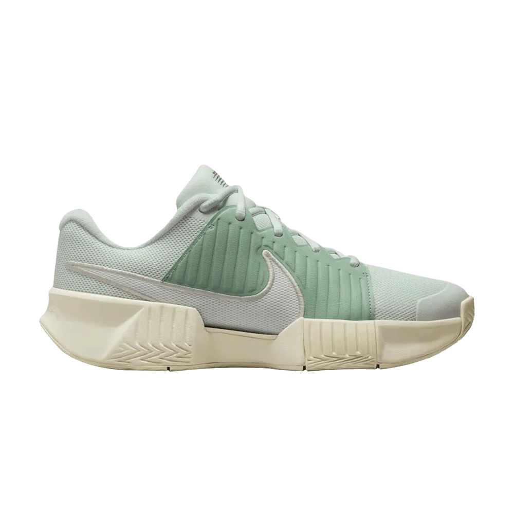 Krossovki-Nike-Wmns-GP-Challenge-Pro-Light-Green