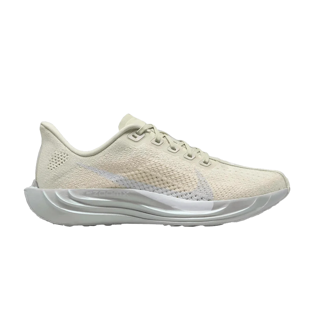Krossovki-Nike-Wmns-Pegasus-Plus-Light-Umber