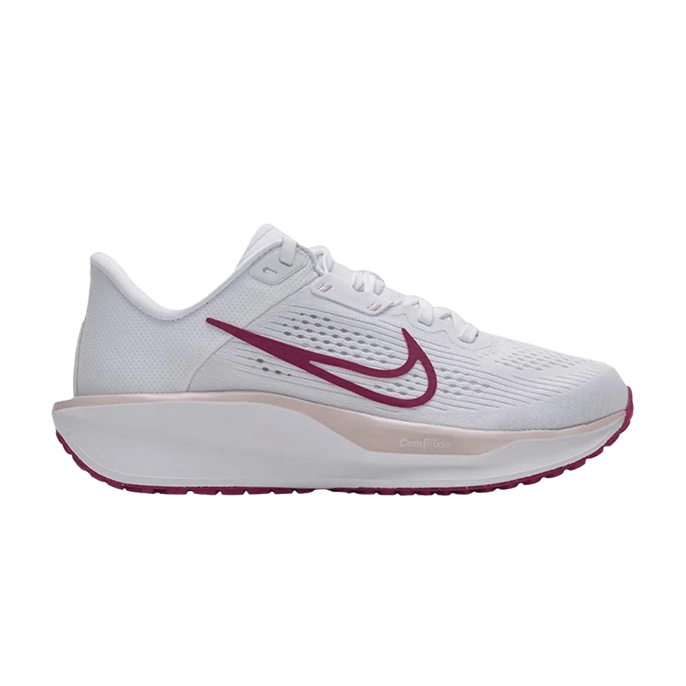 Krossovki-Nike-Wmns-Quest-6-White