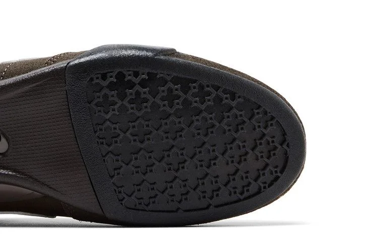 Krossovki-Nike-Wmns-Sprint-Sister-Ridgerock-4