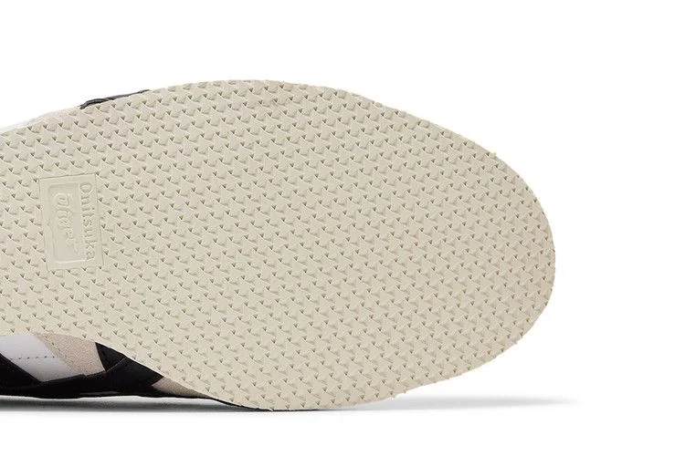 Krossovki-Onitsuka-Tiger-Mexico-Runspark-White-Black-4