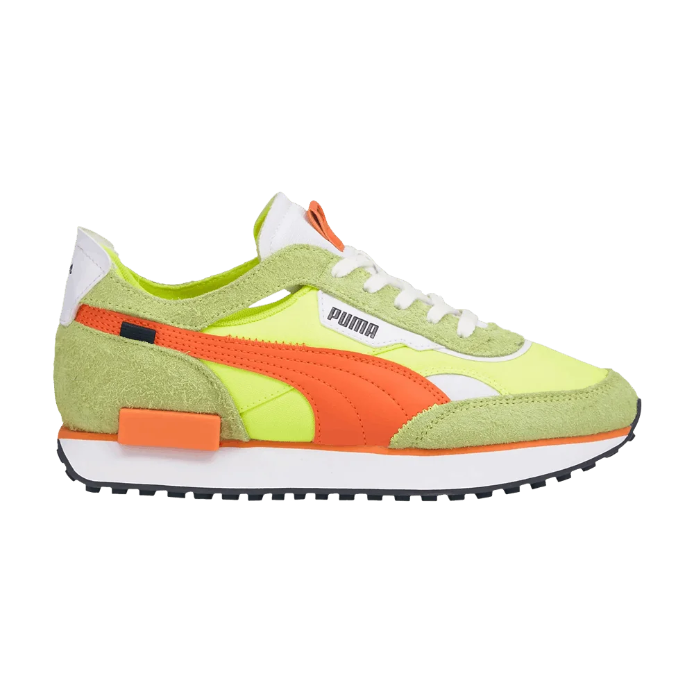 Krossovki-Puma-Wmns-Future-Rider-Cut-Out-Vintage-Yellow-Alert-Dragon-Fire