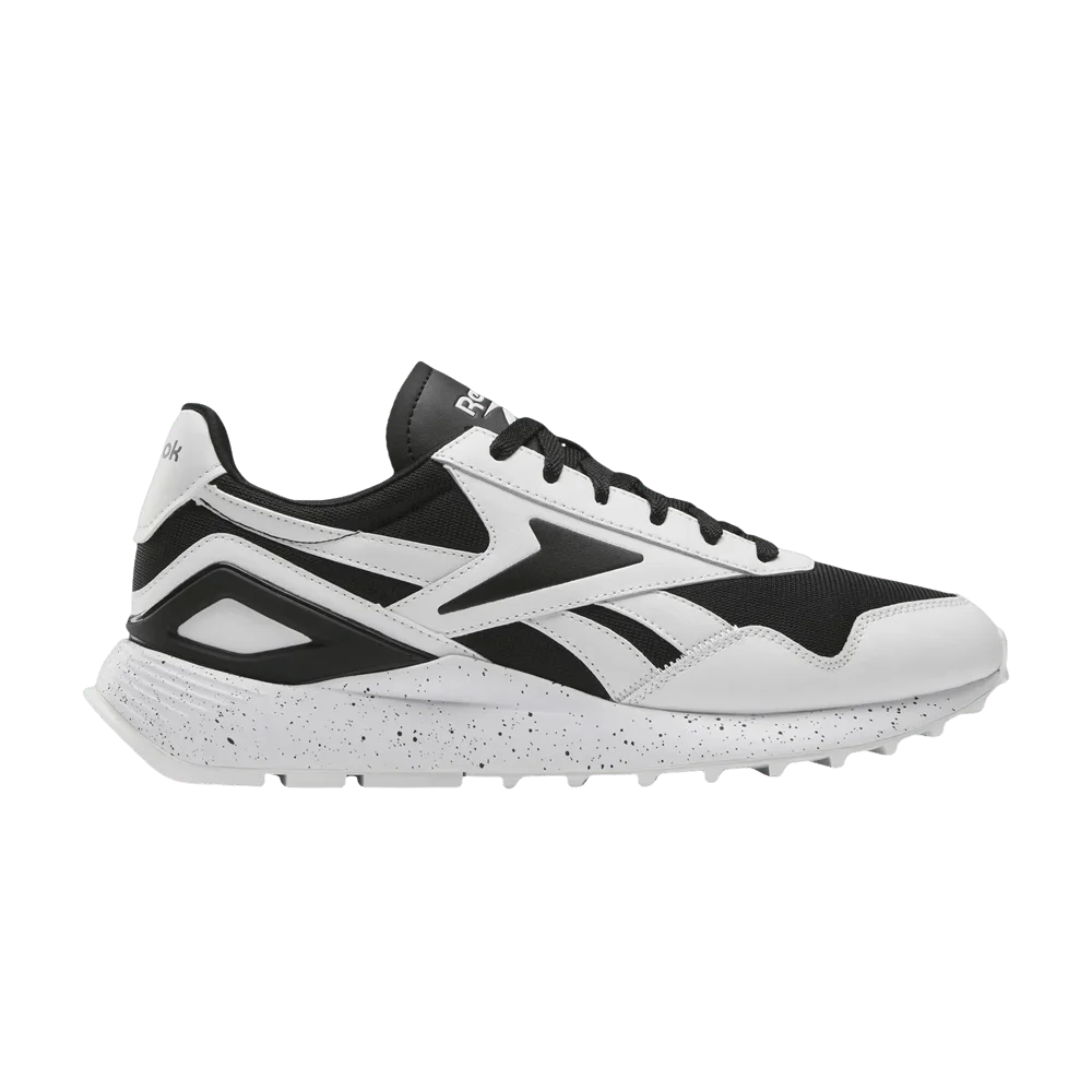 Krossovki-Reebok-International-BlackWhiteBlack
