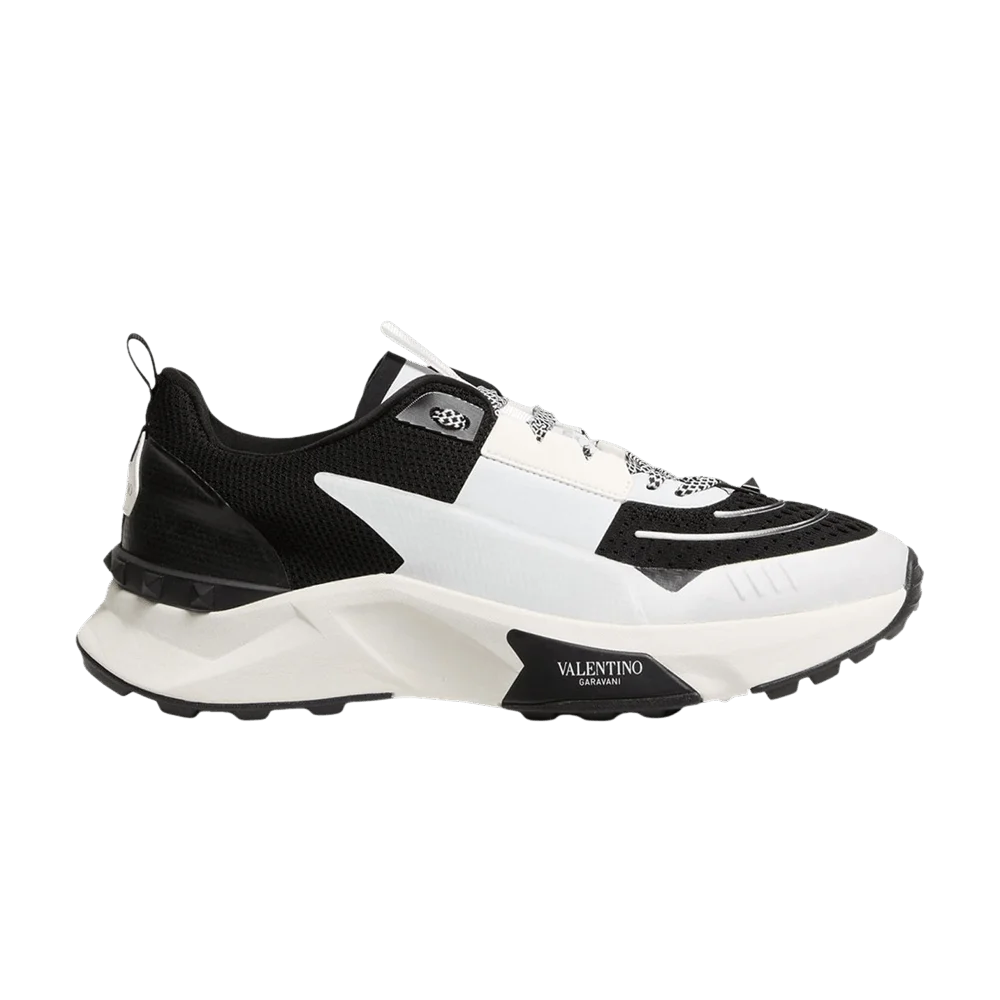 Krossovki-Valentino-Garavani-True-Act-Sneaker-White-Black