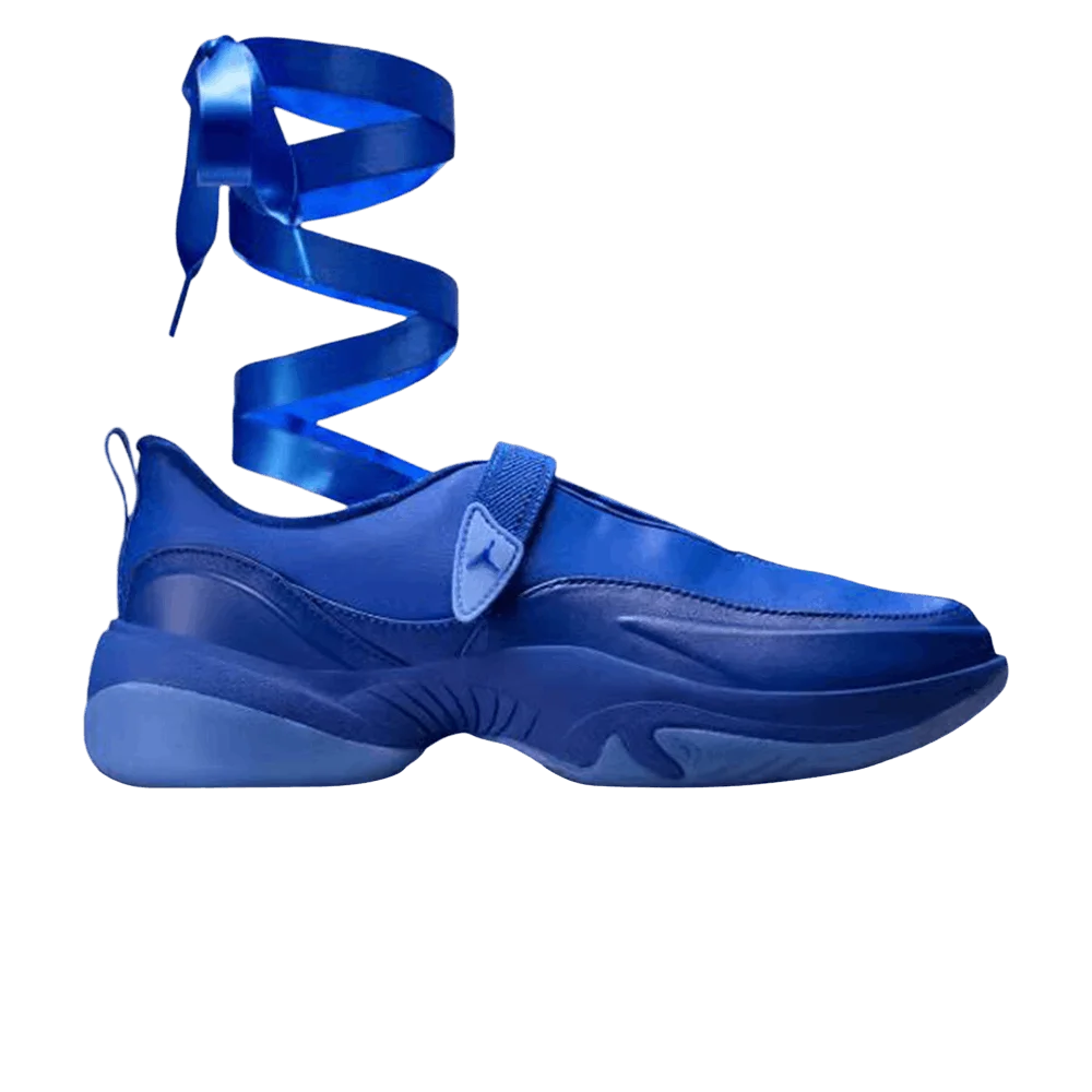Krossovki-Wmns-Air-Jordan-Pointe-Hyper-Royal