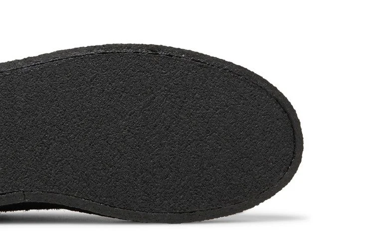 Krossovki-Yeezy-Season-6-Crepe-Sneaker-Black-4