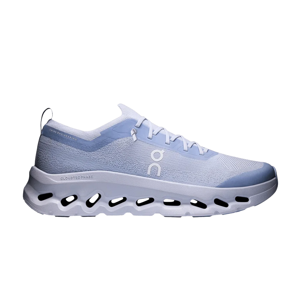 Krossovki-Zendaya-x-Cloudtilt-Moon-Nimbus