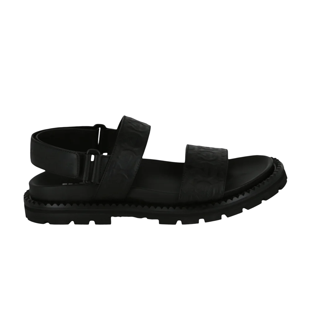 Sandalii-Ferragamo-Notorius-Leather-Gancini-Strap-Sandal-Black