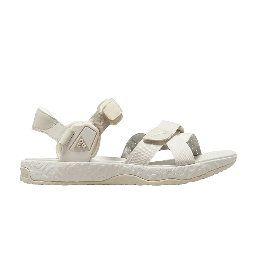 Sandalii-Nike-ACG-Air-Deschutz-Phantom-Khaki-Light-Bone