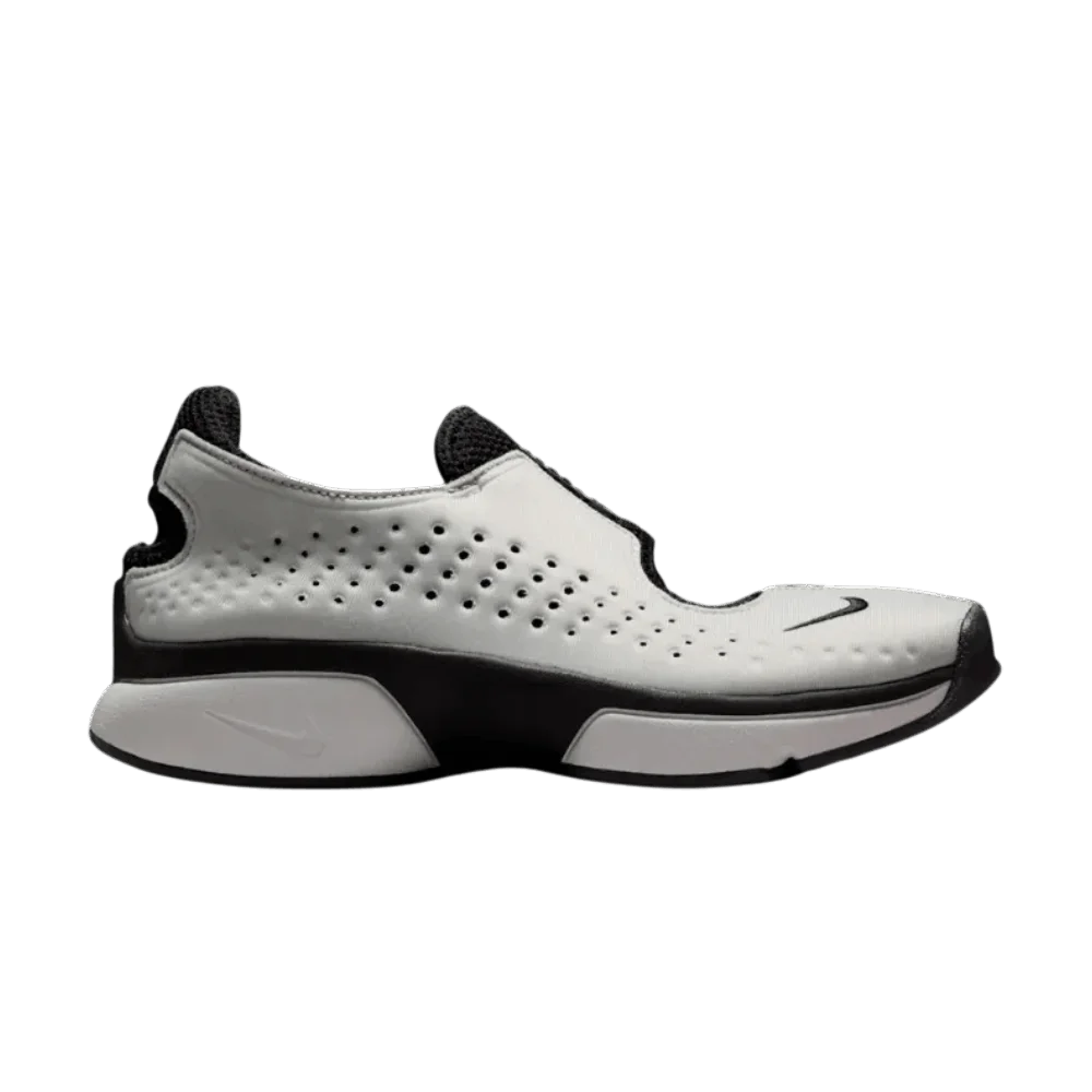 Sandalii-Nike-Wmns-Air-Rift-2-Black-Metallic-Silver