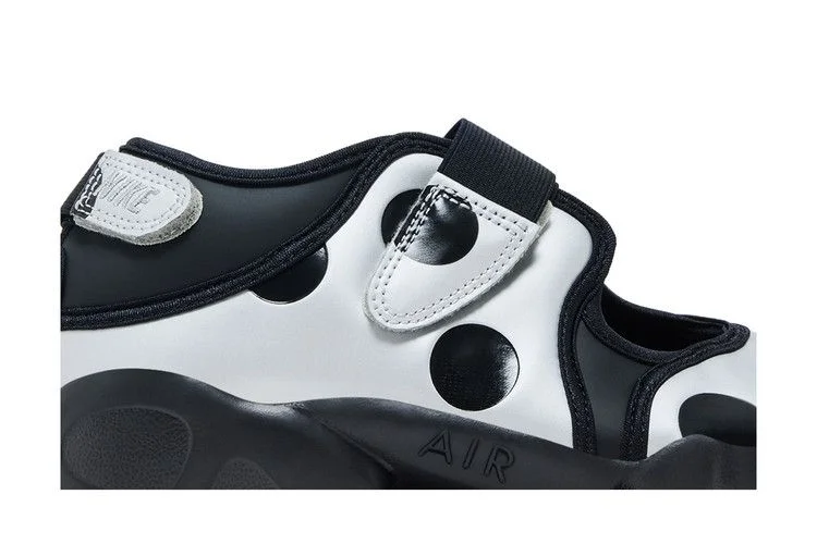 Sandalii-Nike-Wmns-Air-Rift-Polka-Dots-Black-Metallic-Silver-1