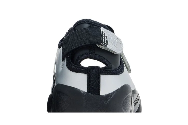 Sandalii-Nike-Wmns-Air-Rift-Polka-Dots-Black-Metallic-Silver-6