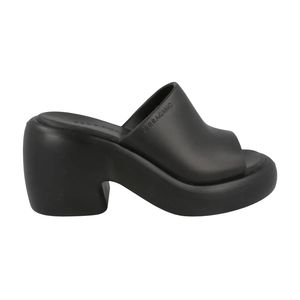Sandalii-Wmns-Ferragamo-Deva-Sandal-Black