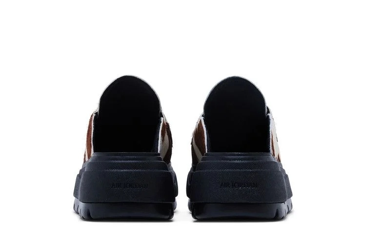 Tapochki-Air-Jordan-Wmns-Jordan-Mule-Cow-Print-5