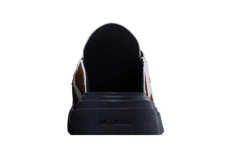 Tapochki-Air-Jordan-Wmns-Jordan-Mule-Cow-Print-6