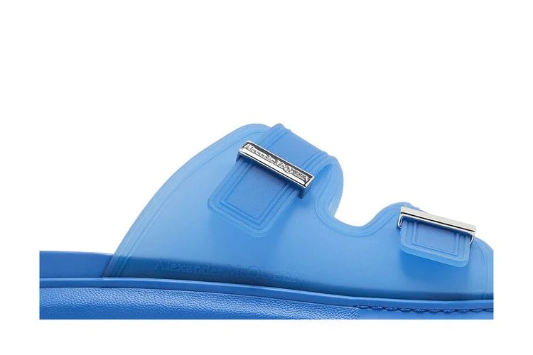 Tapochki-Alexander-McQueen-Hybrid-Slide-Lake-Blue-1